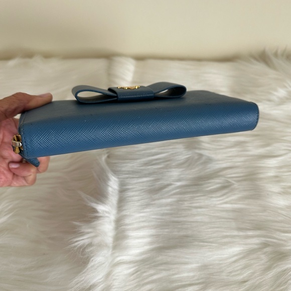 Auth Prada Wallet EUC - Picture 5 of 17